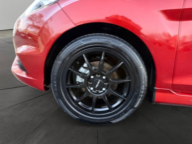 Used 2019 Ford Fiesta ST-Line FWD image 9