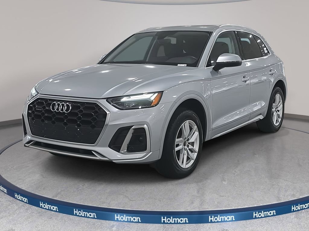 Used 2023 Audi Q5 2.0T Premium w/ Convenience Package image 1