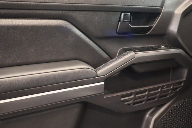 Certified 2025 Toyota Tacoma SR5 image 10