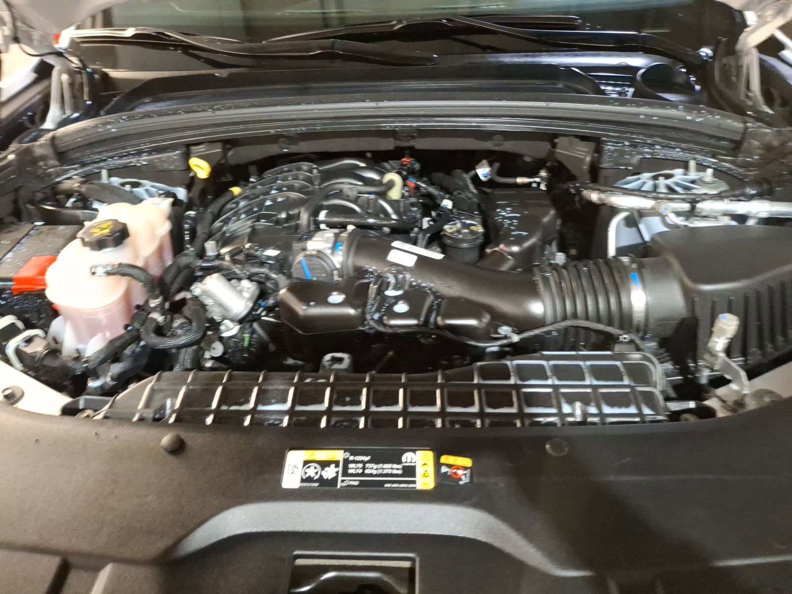 Certified 2024 Jeep Grand Cherokee Limited image 19