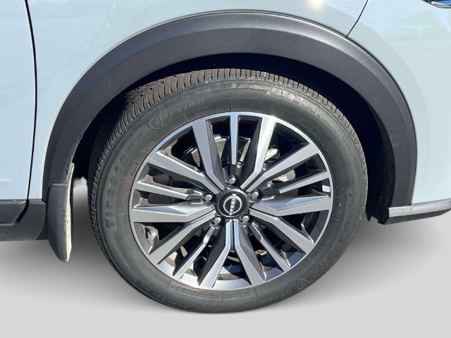 Used 2024 Nissan Kicks SV FWD image 10