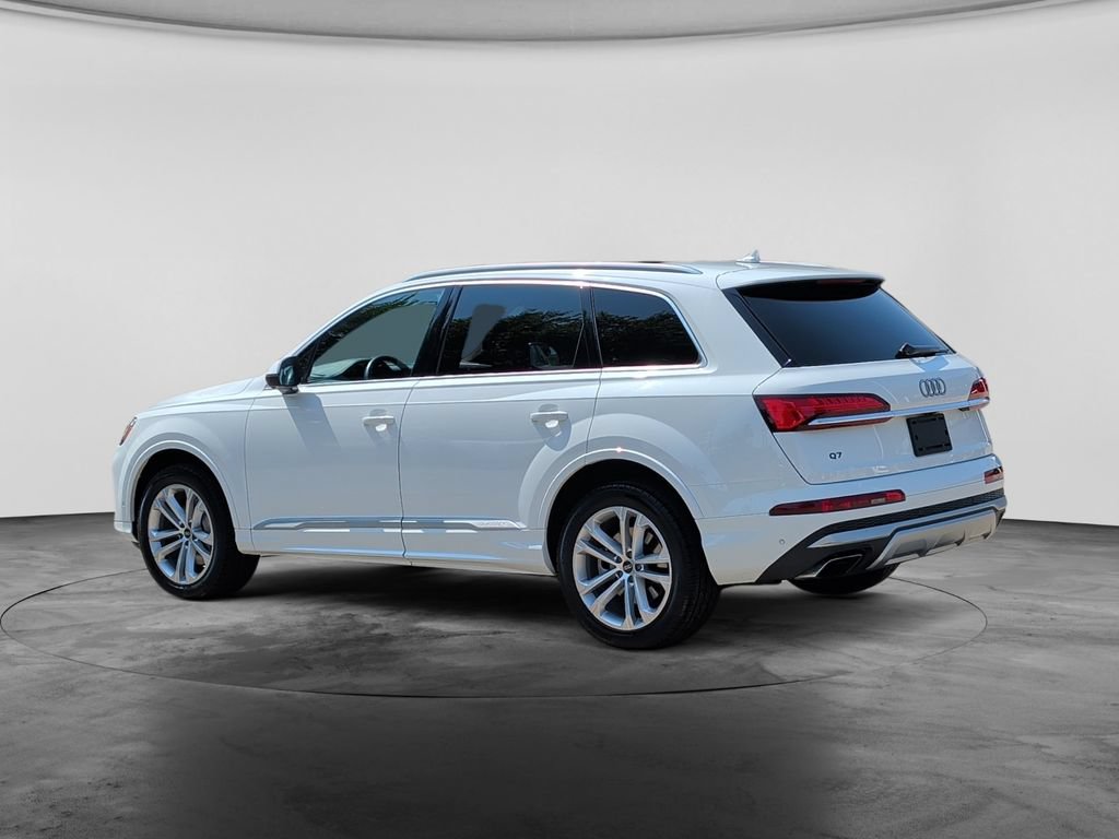 Used 2025 Audi Q7 3.0T Premium Plus AWD/4WD image 5