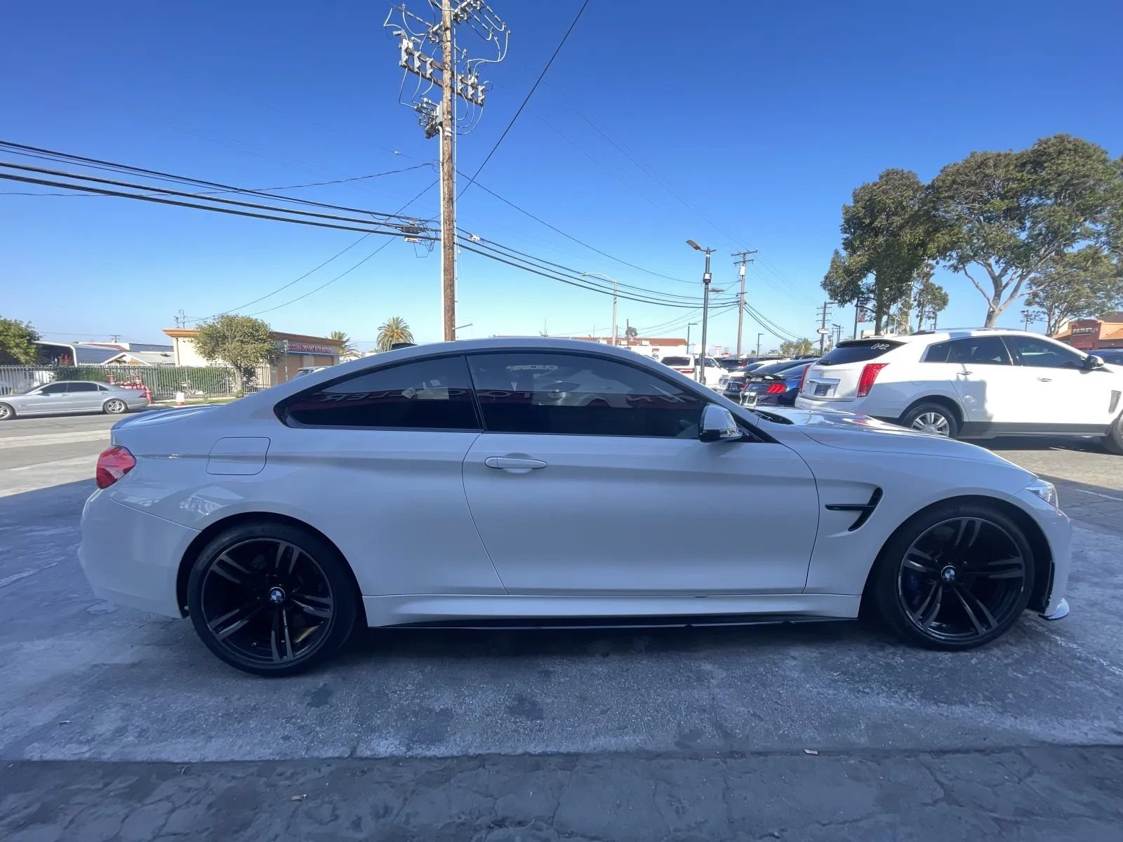 Used 2016 BMW M4 Coupe RWD image 4