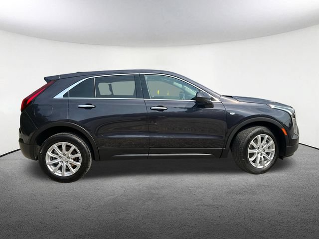 Used 2023 Cadillac XT4 Luxury w/ Driver Awareness Package AWD/4WD image 15