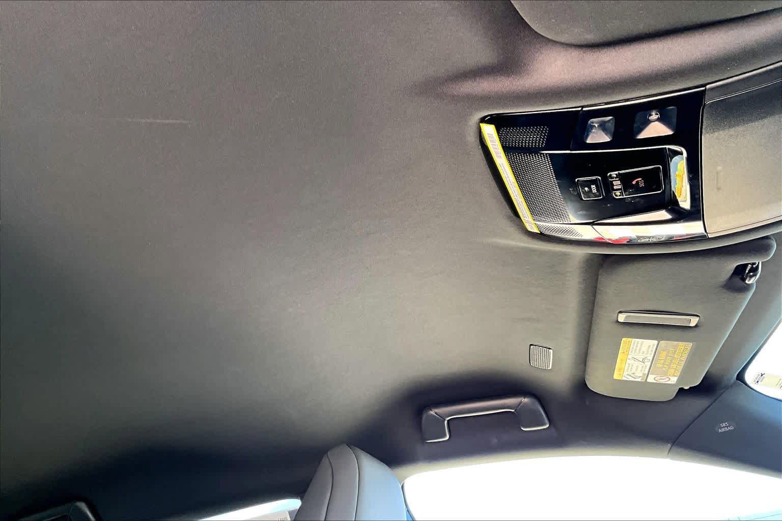 Used 2025 Lexus RX 350 FWD w/ Technology Package image 10