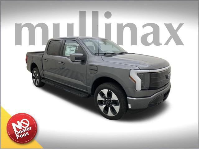 New 2023 Ford F150 Lightning Platinum image 1