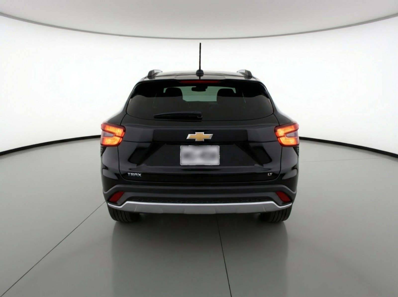 Used 2025 Chevrolet Trax LT image 7