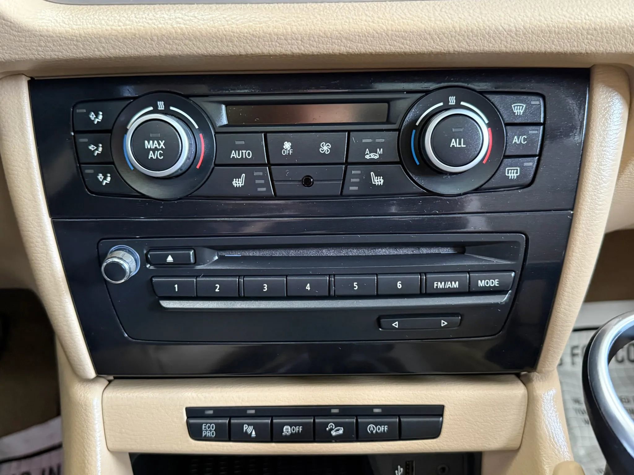 Used 2014 BMW X1 xDrive28i image 17