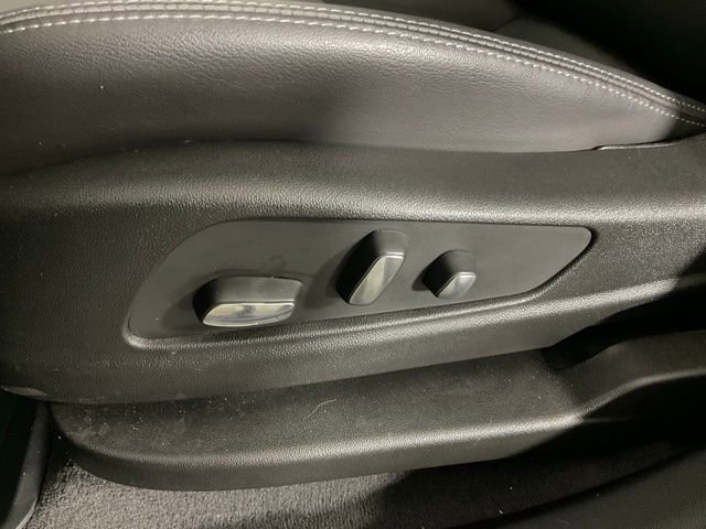 Certified 2025 Cadillac XT5 Premium Luxury w/ Technology Package image 26