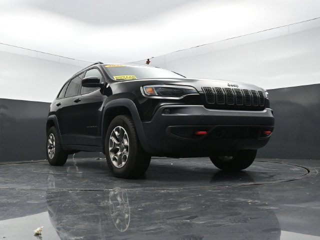 Used 2022 Jeep Cherokee Trailhawk AWD/4WD image 45