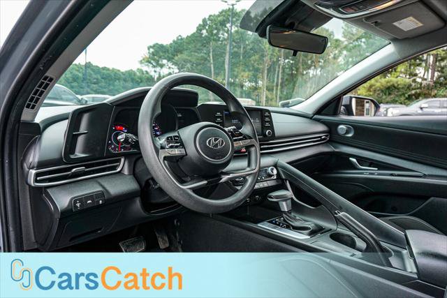 Used 2023 Hyundai Elantra SEL FWD image 18