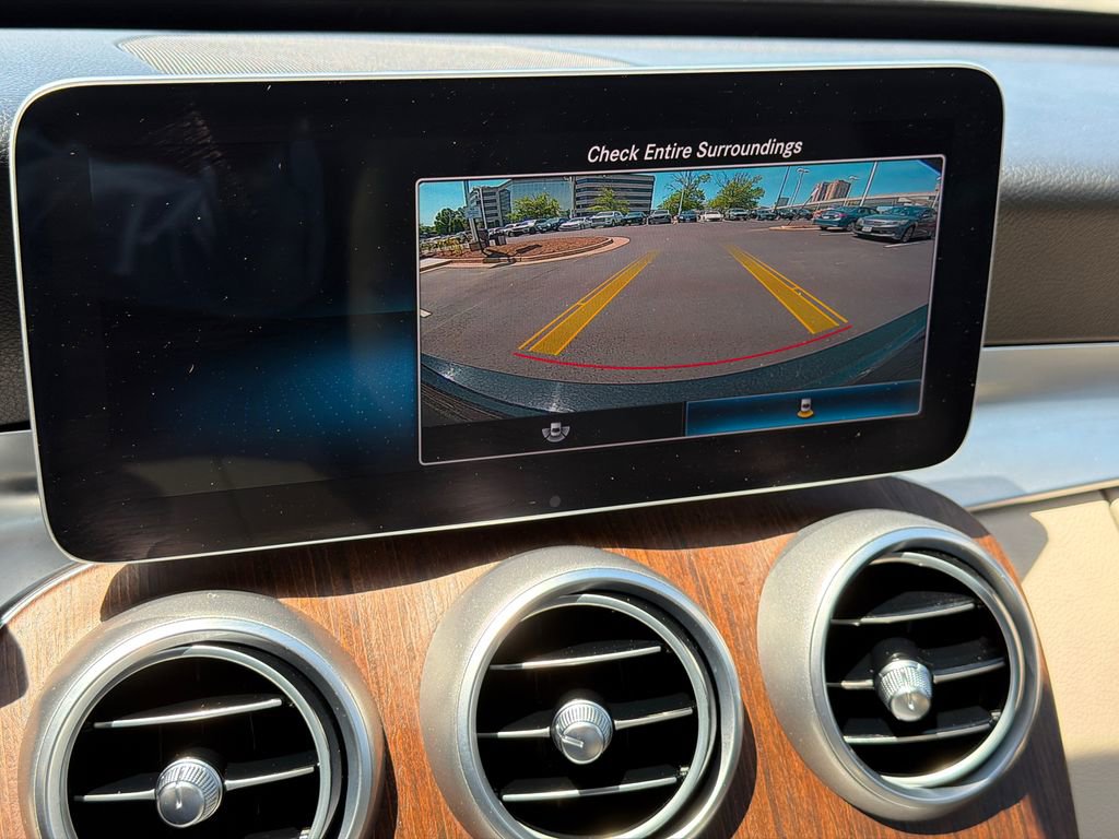 Used 2020 Mercedes-Benz C 300 4MATIC Sedan image 25