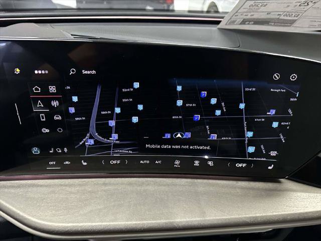 Used 2025 Audi Q5 Premium w/ Convenience Package AWD/4WD image 20
