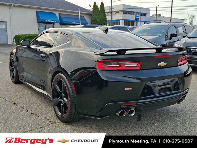 Certified 2017 Chevrolet Camaro SS RWD image 5