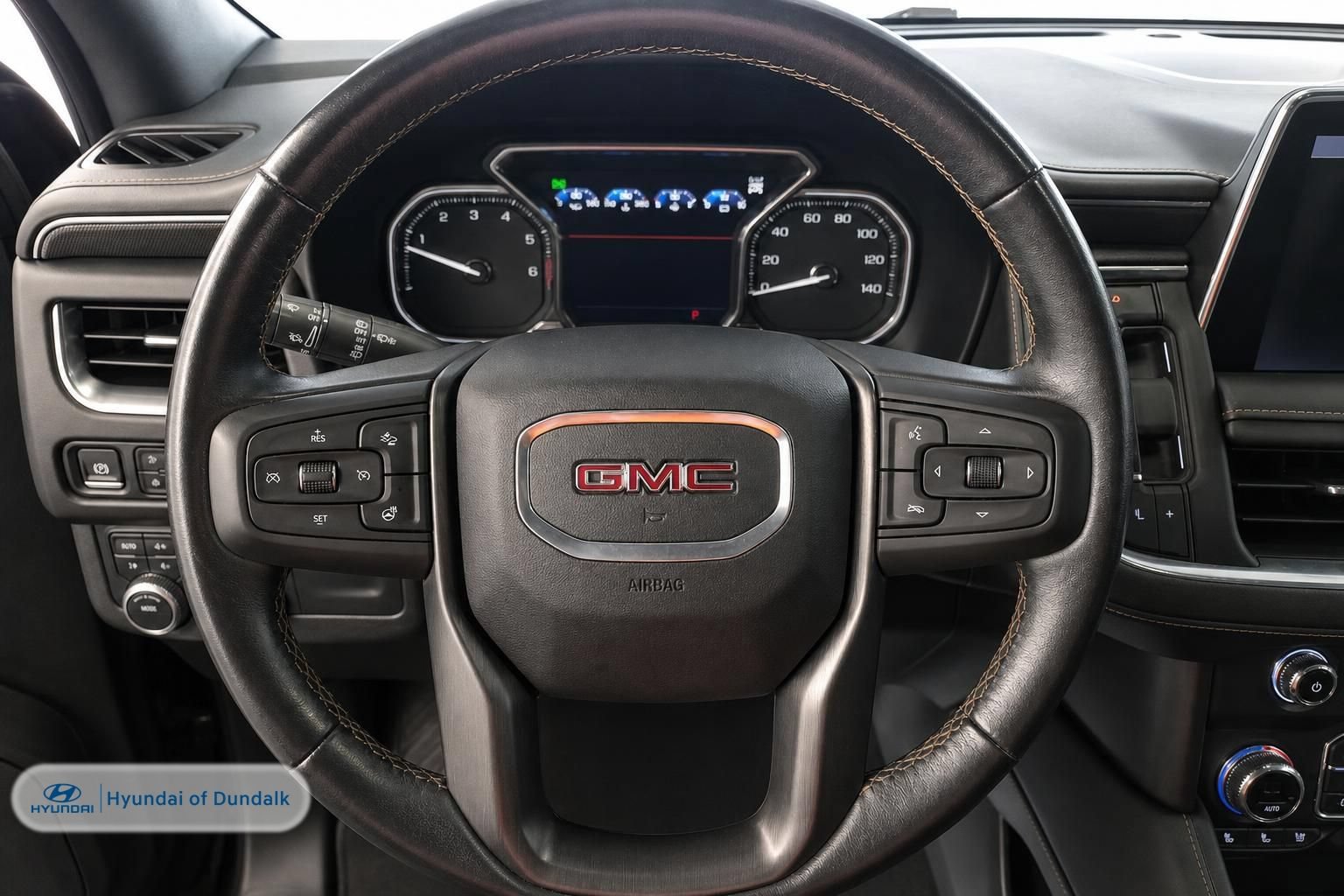 Used 2021 GMC Yukon AT4 AWD/4WD image 7