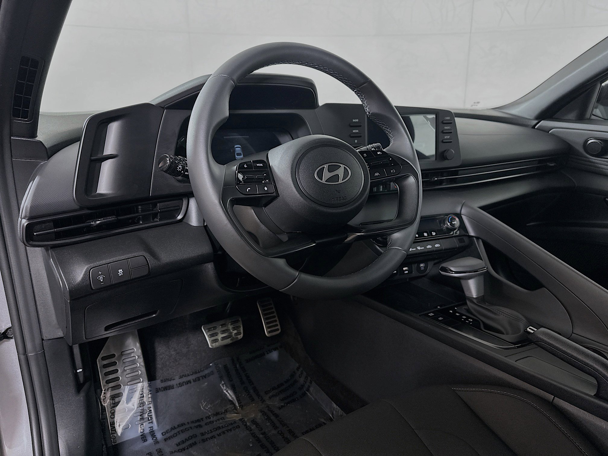 Certified 2026 Hyundai Elantra Sport FWD image 9
