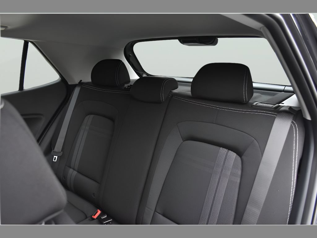 New 2026 Hyundai Venue SEL FWD image 29