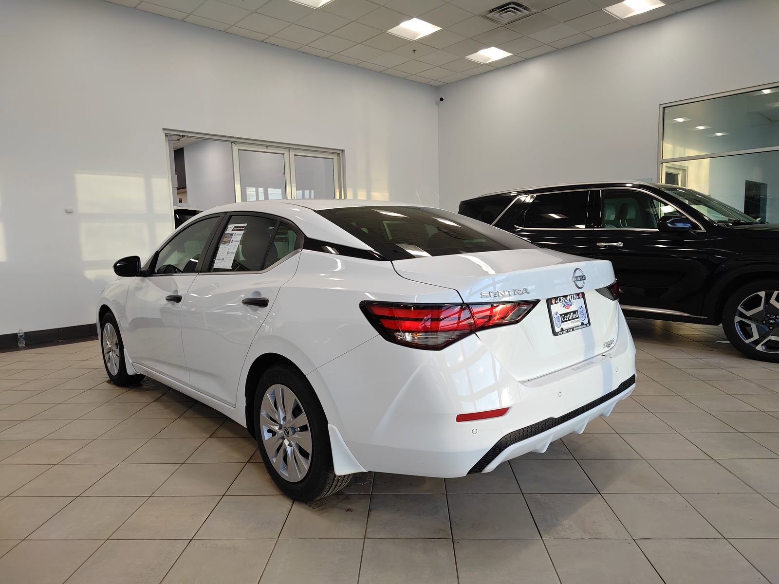 Used 2024 Nissan Sentra S image 32