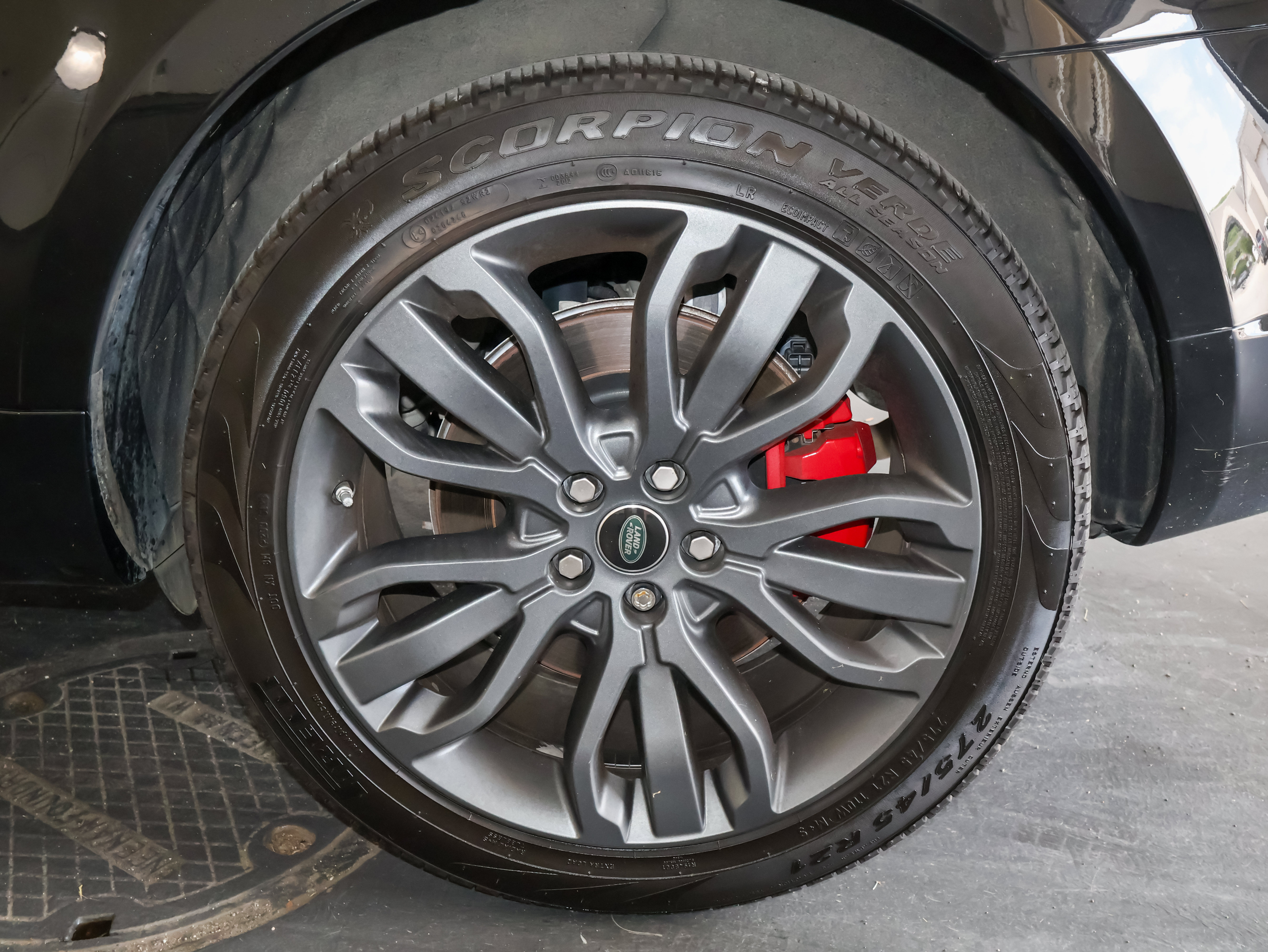 Used 2018 Land Rover Range Rover Sport Supercharged AWD/4WD image 47