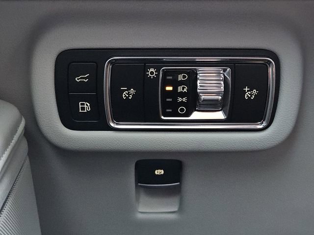 New 2026 Lincoln Nautilus Premier w/ Equipment Group 102A AWD/4WD image 12