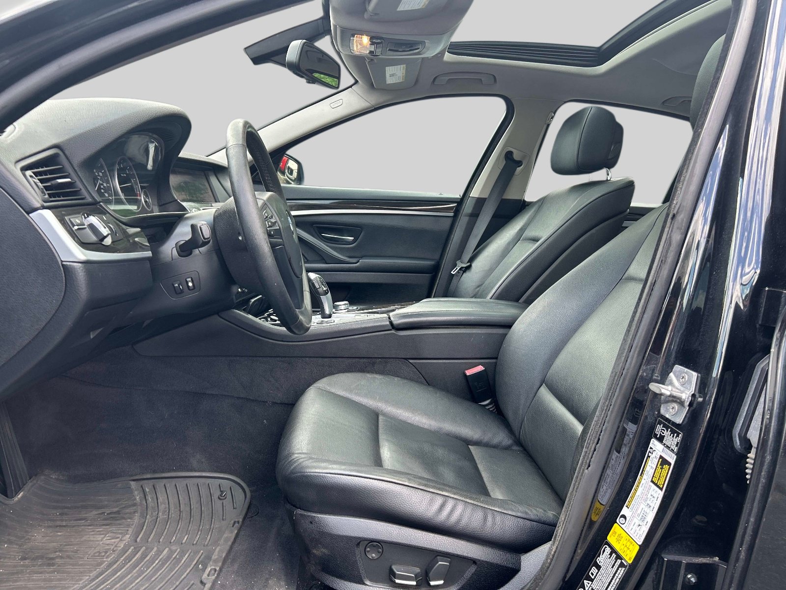 Used 2012 BMW 528i xDrive Sedan AWD/4WD image 13