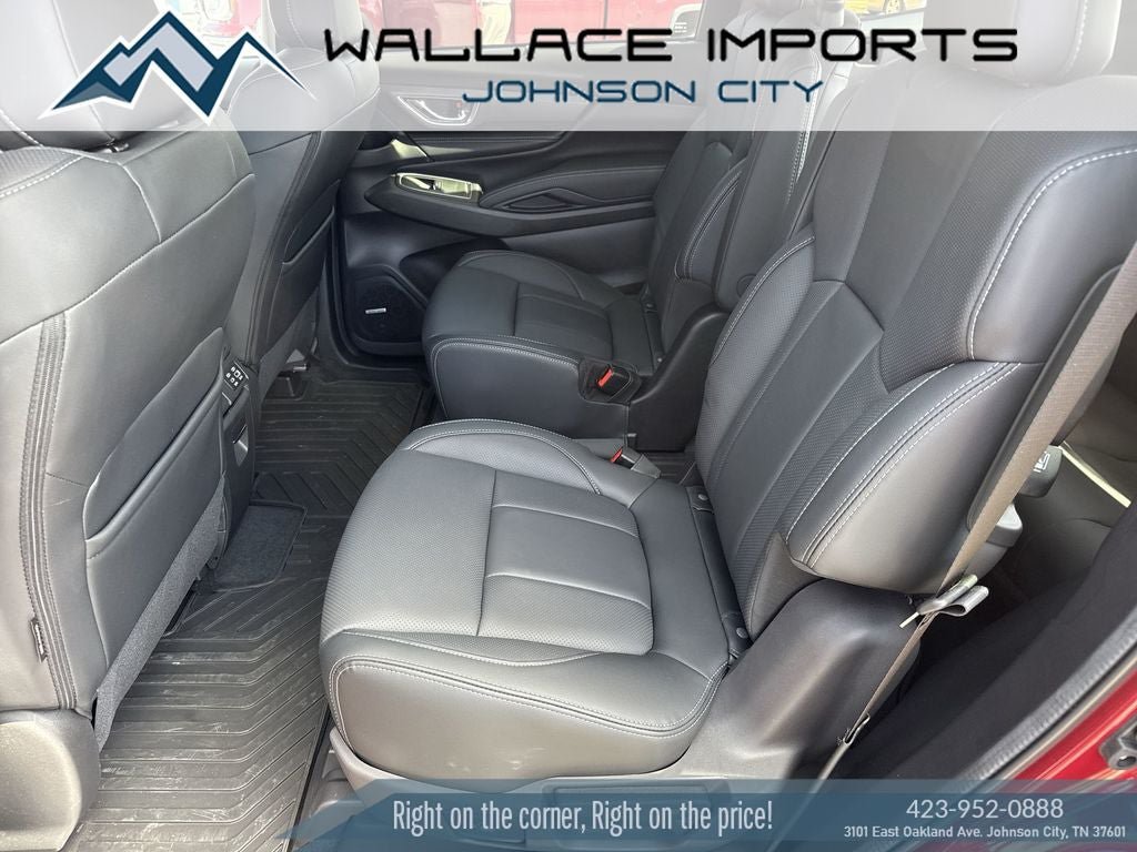 Used 2025 Subaru Ascent Limited w/ Popular Package #2 AWD/4WD image 36