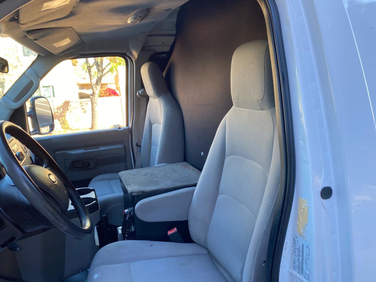 Used 2010 Ford E-250 and Econoline 250 image 20