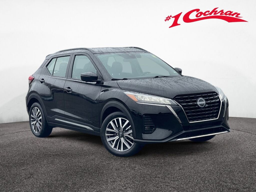 Used 2024 Nissan Kicks SR image 1