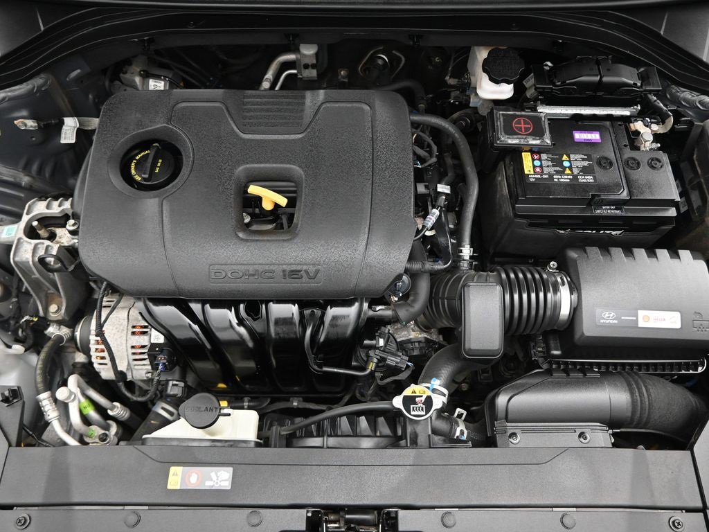 Used 2019 Hyundai Elantra SE w/ Cargo Package image 29