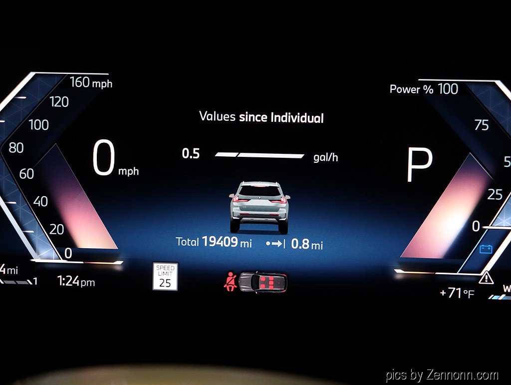 Certified 2025 BMW X1 xDrive28i image 17