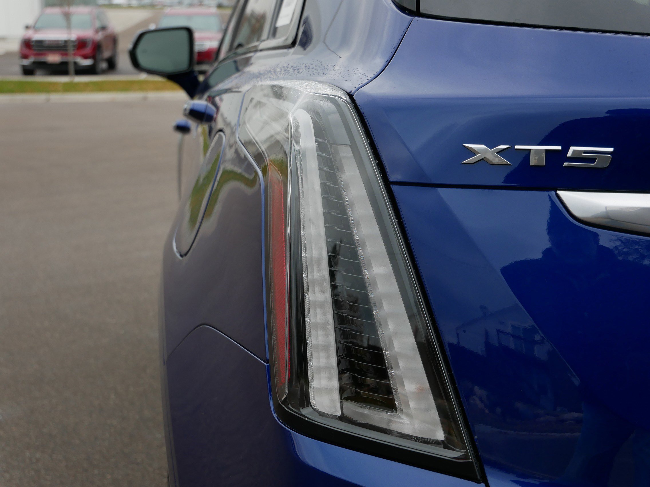 Used 2026 Cadillac XT5 Sportv w/ LPO, Floor Liner Package image 15