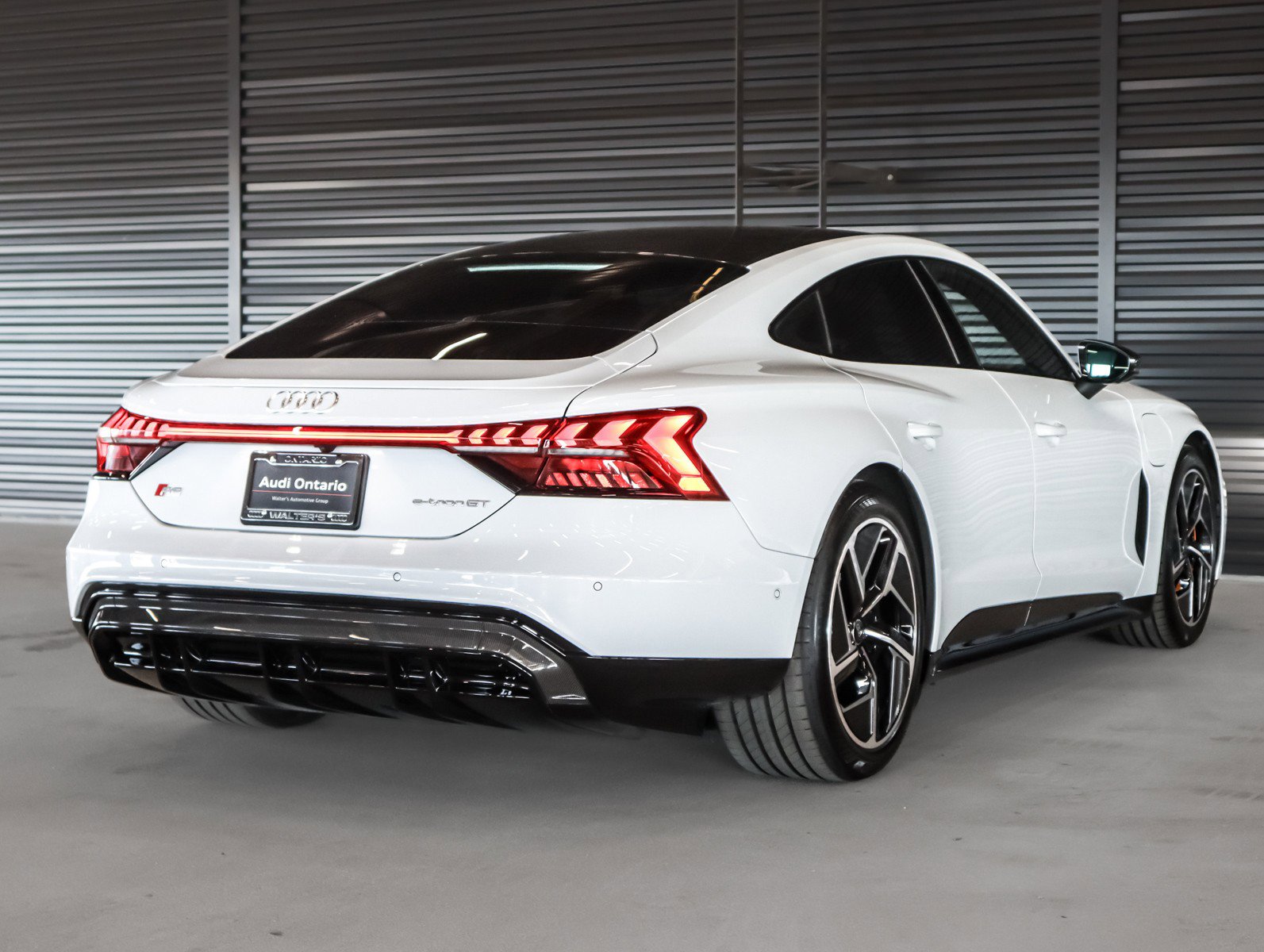 Used 2024 Audi RS e-tron GT image 14