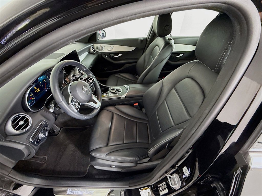 Used 2021 Mercedes-Benz C 300 4MATIC Sedan image 5