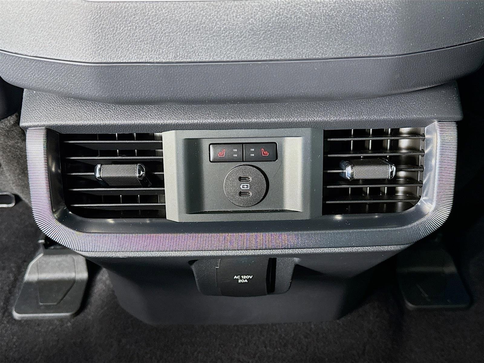 Used 2025 Ford F150 Platinum w/ Equipment Group 702A High image 28