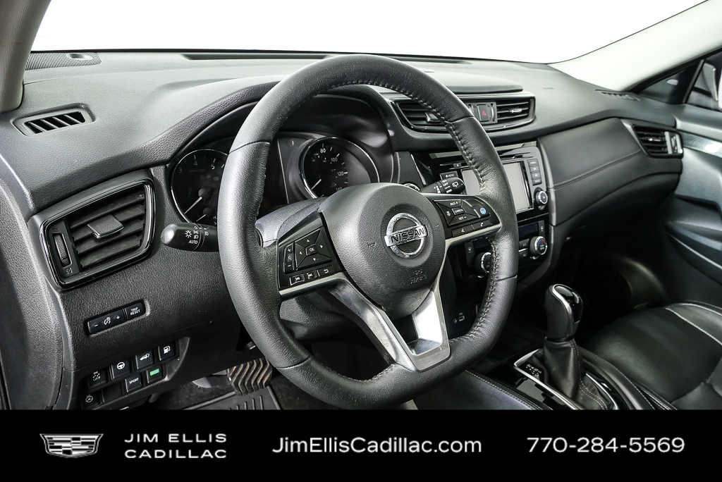Used 2020 Nissan Rogue SL w/ Premium Package FWD image 4