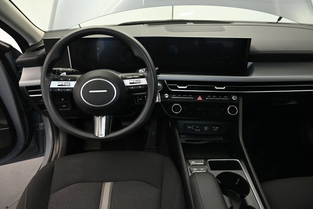 Used 2025 Hyundai Sonata SEL FWD image 19