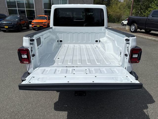 New 2026 Jeep Gladiator Mojave AWD/4WD image 12