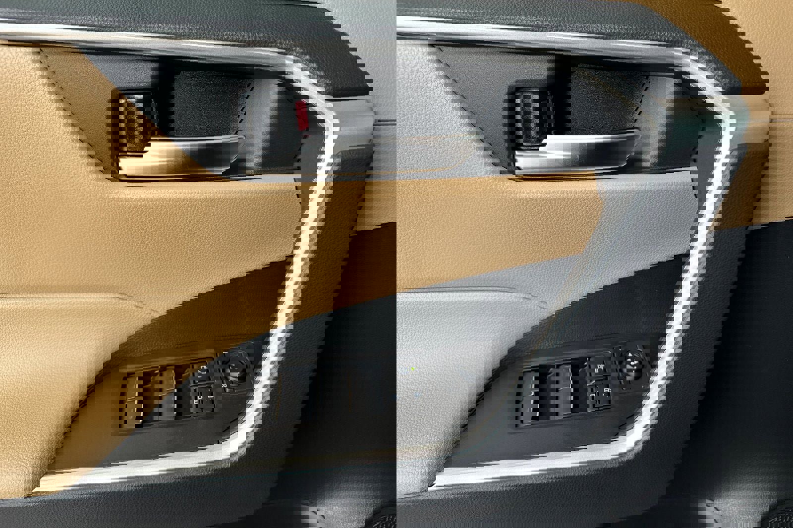 New 2025 Toyota RAV4 XLE image 12