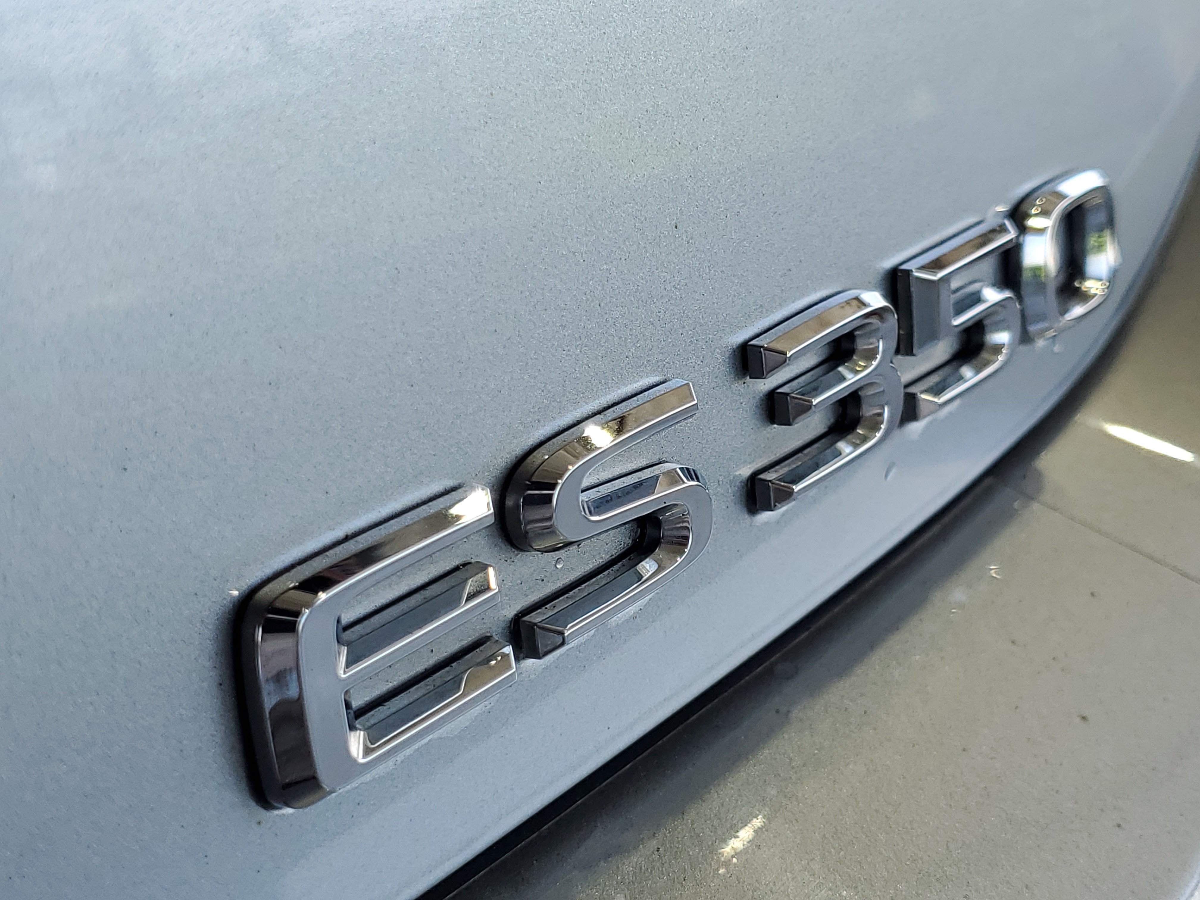 Used 2023 Lexus ES 350 F Sport w/ Accessory Package (Z2) FWD image 6