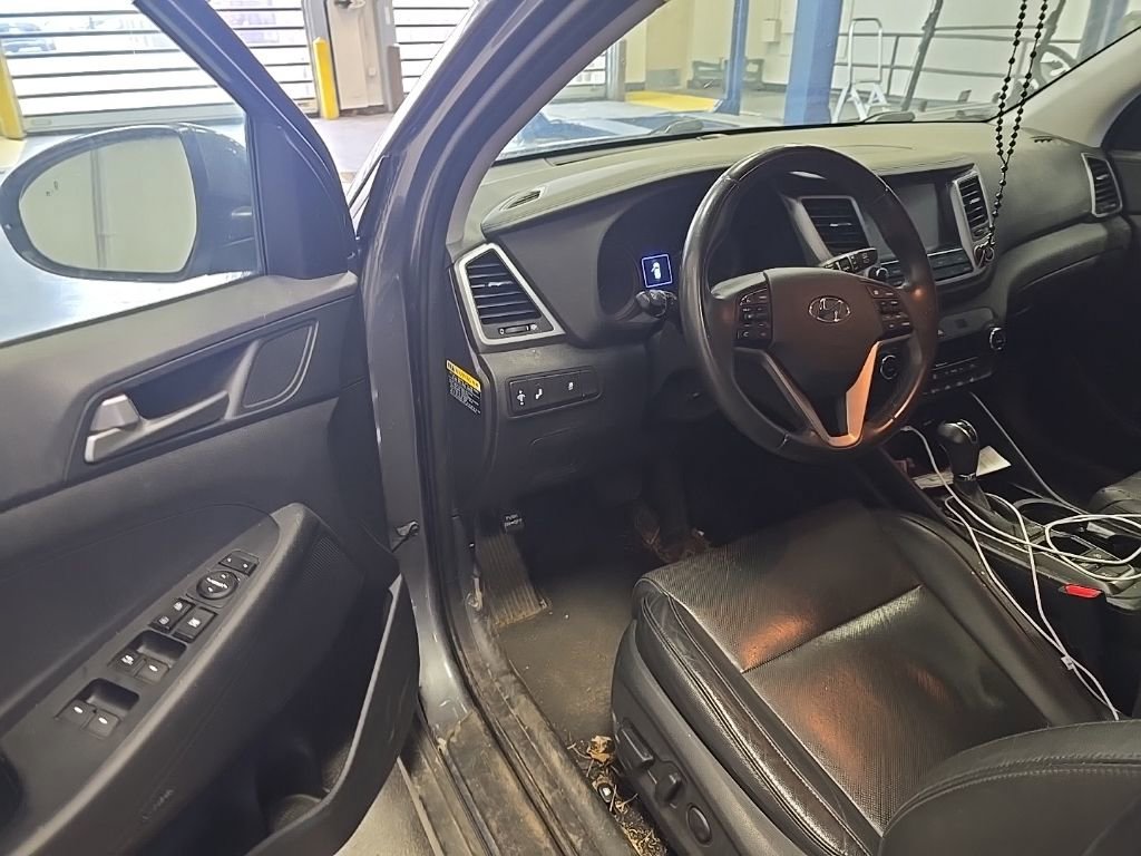 Used 2018 Hyundai Tucson SEL Plus w/ Cargo Package image 7