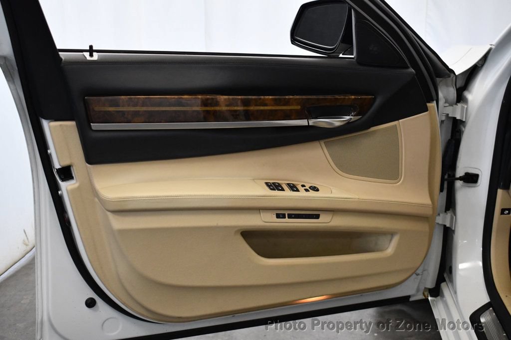 Used 2013 BMW 750Li xDrive AWD/4WD image 7