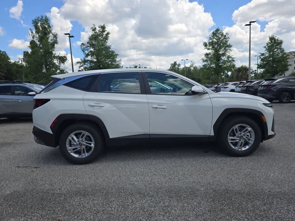 New 2026 Hyundai Tucson SE FWD image 8
