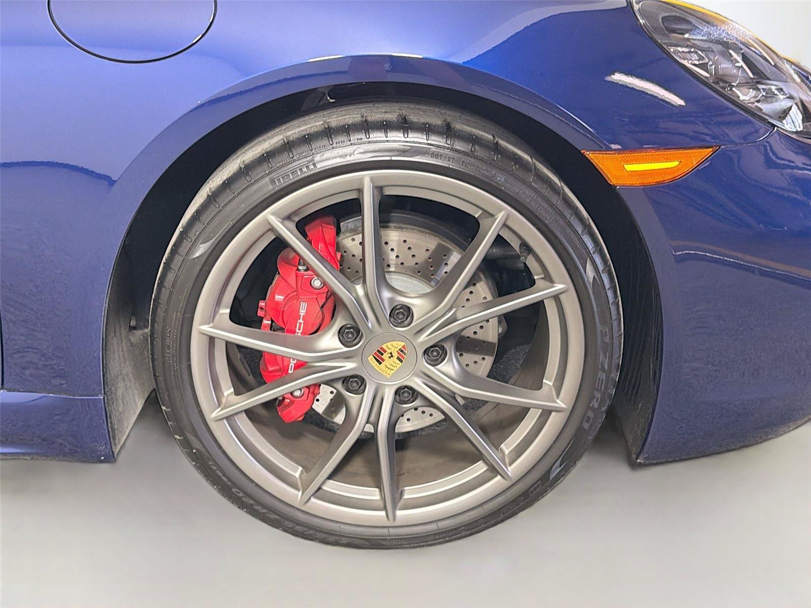 Certified 2025 Porsche 718 Boxster S RWD image 14