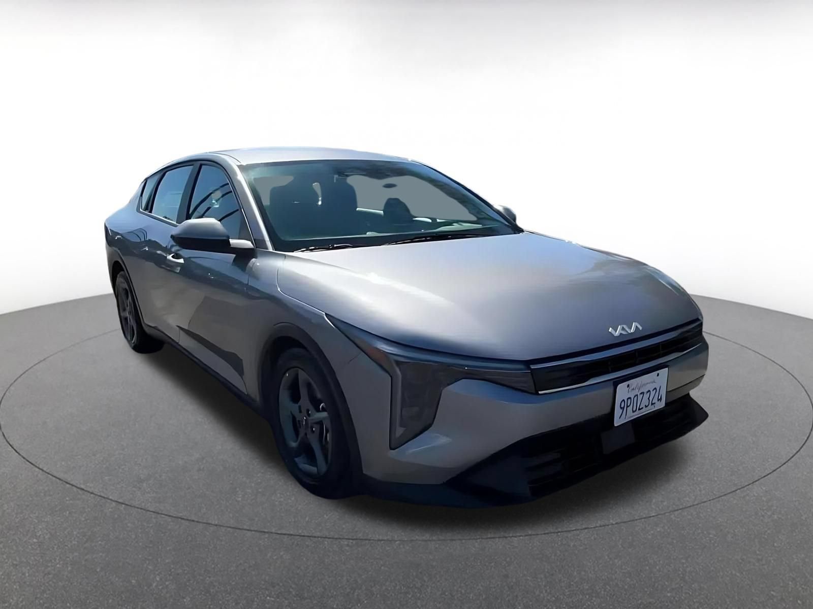 Used 2025 Kia K4 FWD image 3