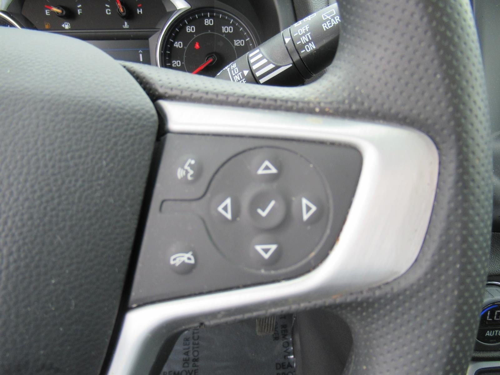 Used 2024 GMC Terrain SLE w/ Driver Convenience Package FWD image 24