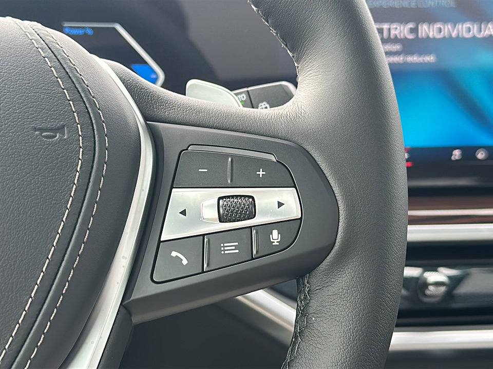 New 2026 BMW X5 xDrive50e image 19