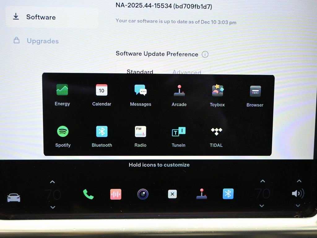 Used 2017 Tesla Model S 75 image 32