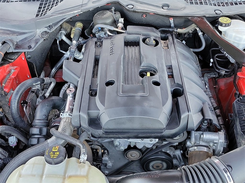 Used 2020 Ford Mustang Premium image 13