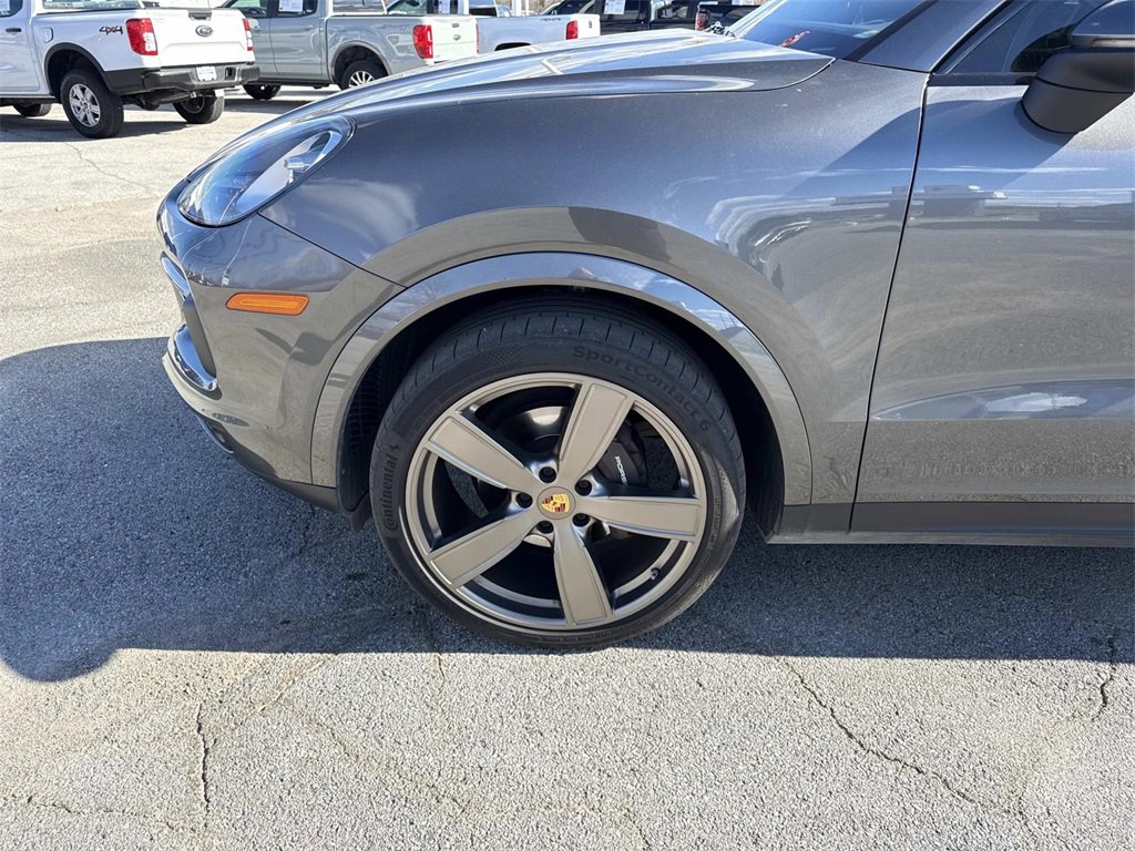 Used 2019 Porsche Cayenne image 33