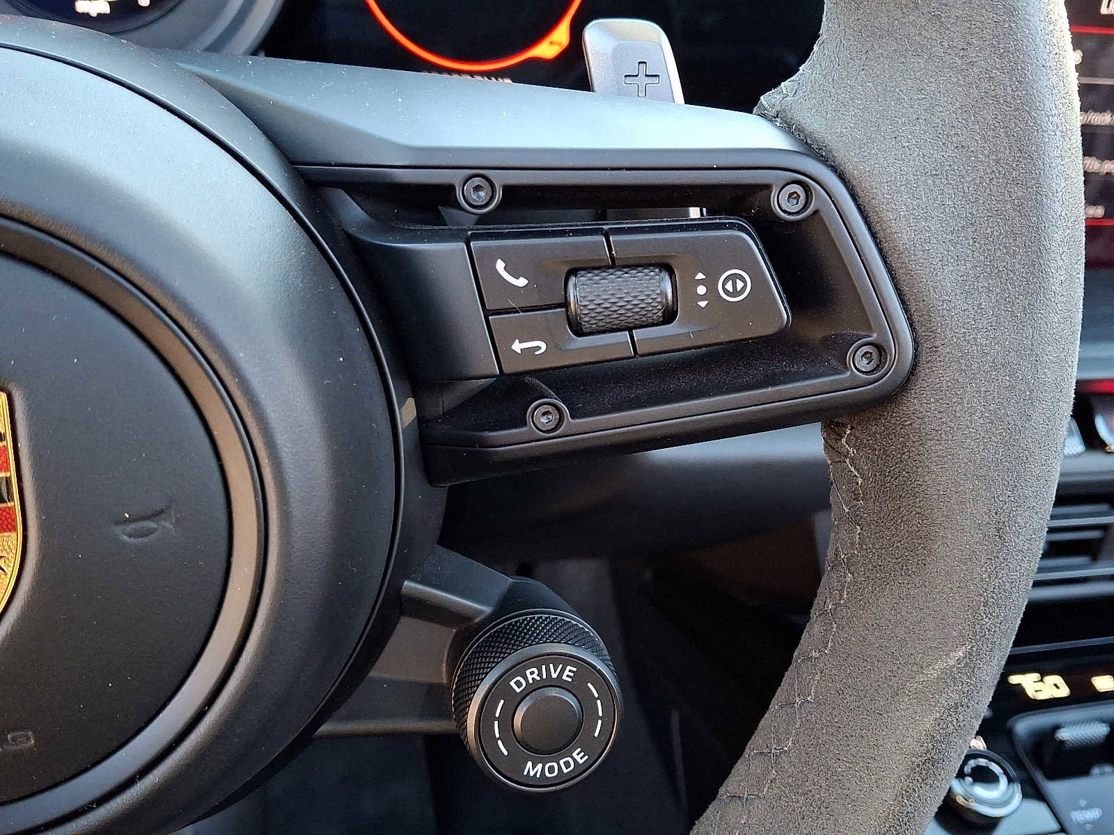 Used 2022 Porsche 911 Carrera 4 GTS image 22